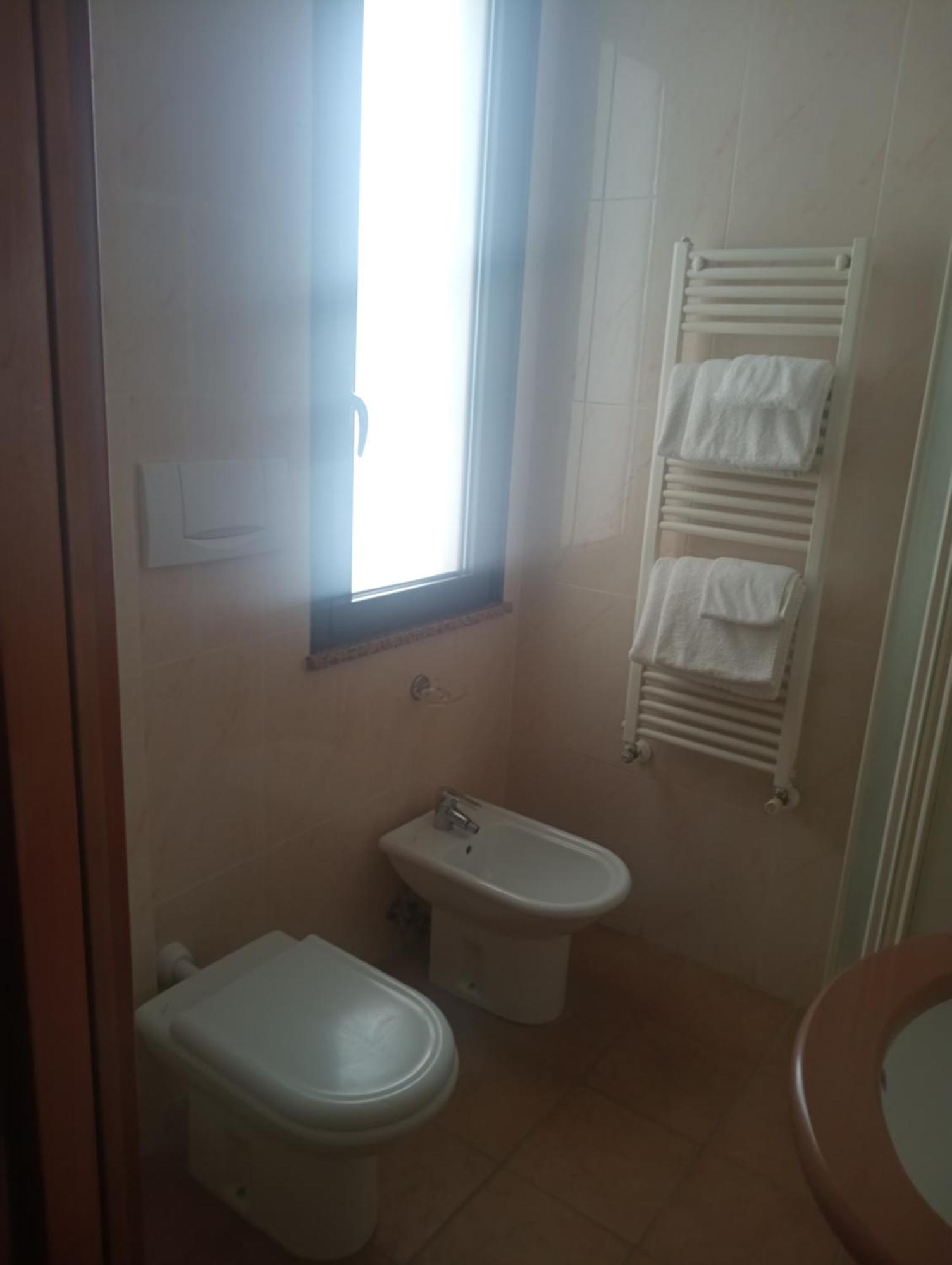 Hotel Beaurivage Senigallia Bagian luar foto