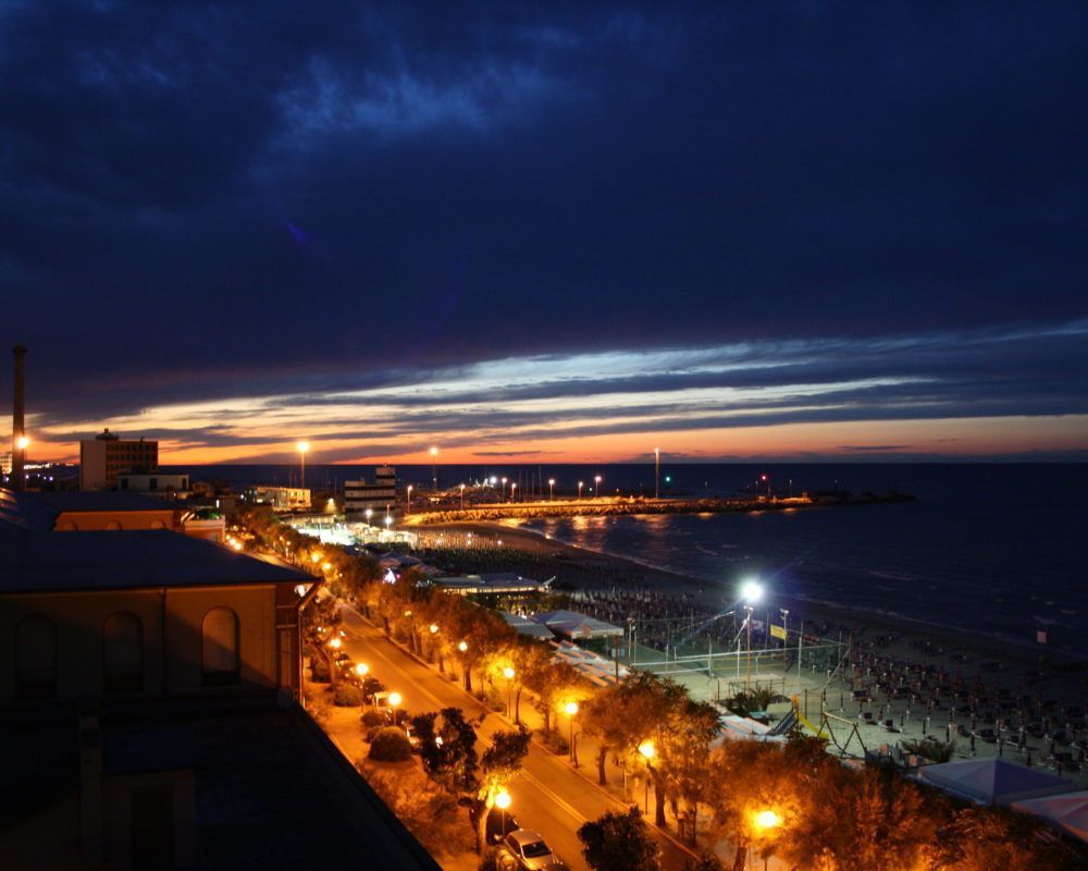 Hotel Beaurivage Senigallia Bagian luar foto