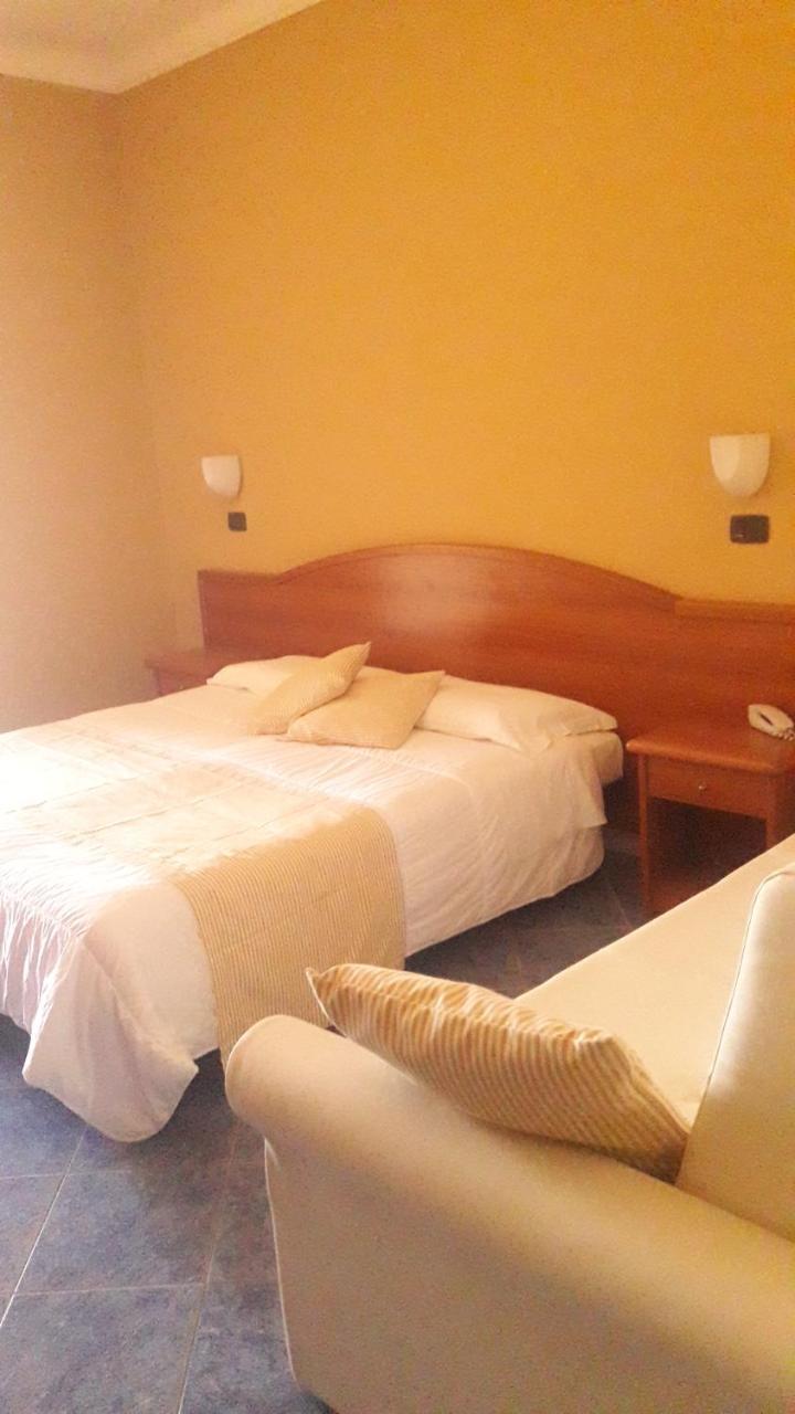 Hotel Beaurivage Senigallia Bagian luar foto